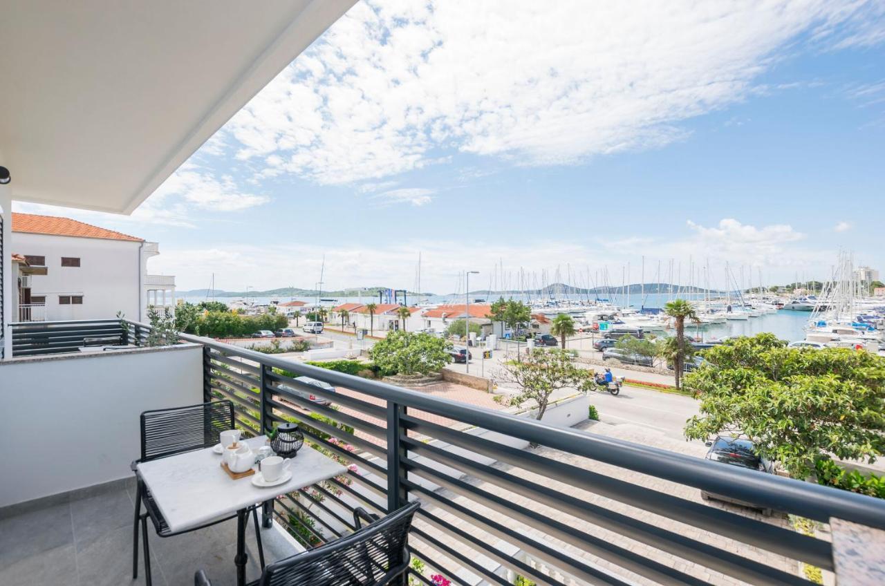 Apartments And Rooms Mare โวดีเซ ภายนอก รูปภาพ