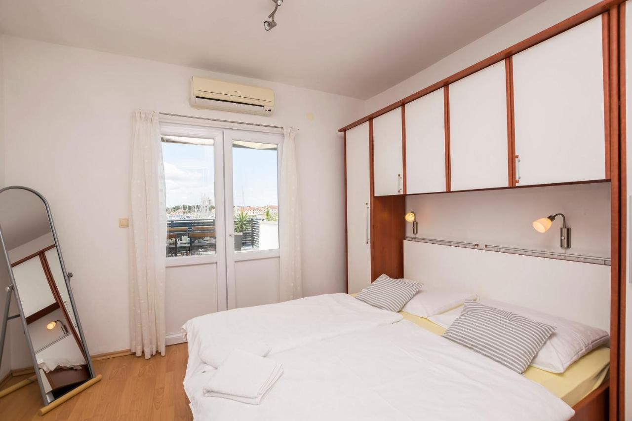 Apartments And Rooms Mare โวดีเซ ภายนอก รูปภาพ
