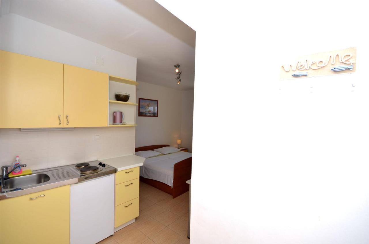 Apartments And Rooms Mare โวดีเซ ภายนอก รูปภาพ