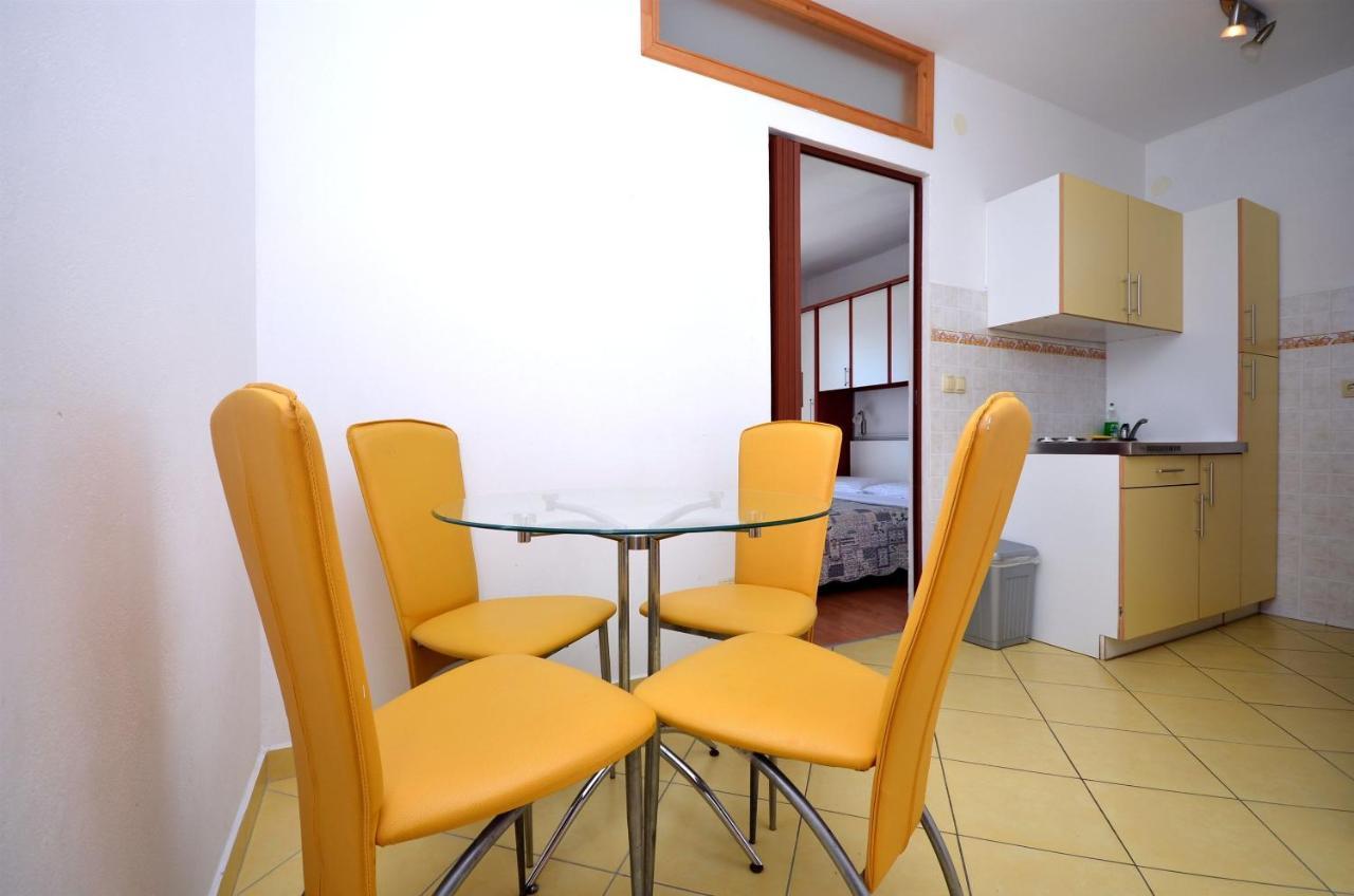 Apartments And Rooms Mare โวดีเซ ภายนอก รูปภาพ