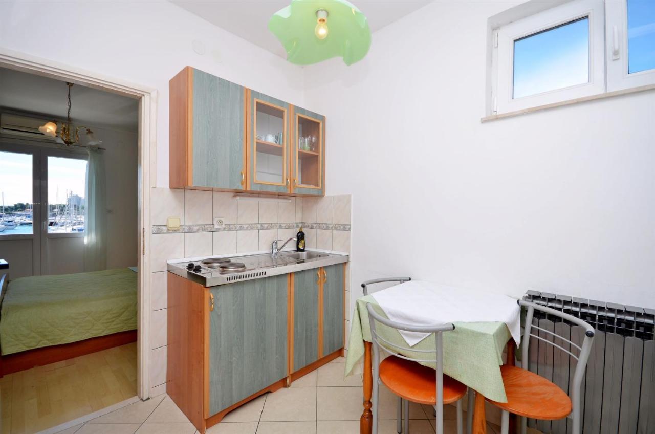 Apartments And Rooms Mare โวดีเซ ภายนอก รูปภาพ