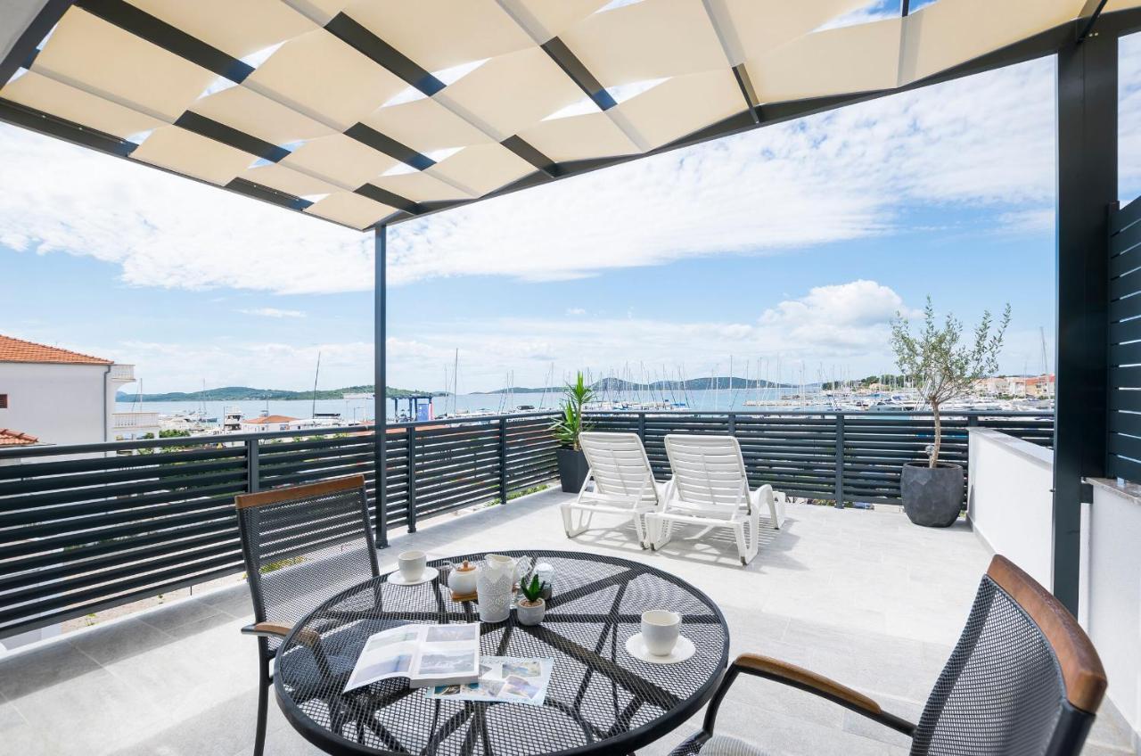 Apartments And Rooms Mare โวดีเซ ภายนอก รูปภาพ