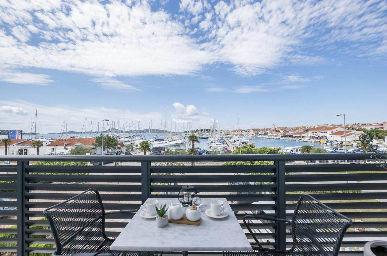 Apartments And Rooms Mare โวดีเซ ภายนอก รูปภาพ
